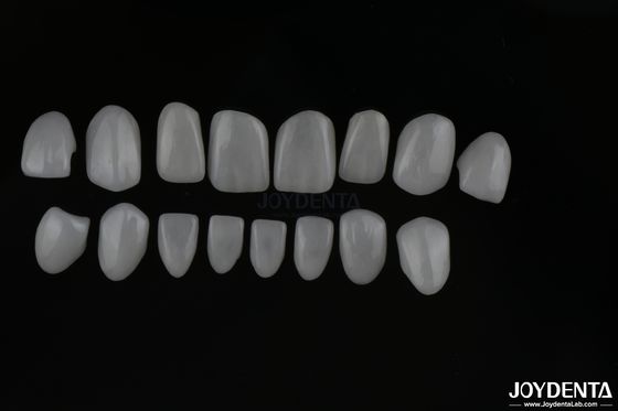 Vernici di denti in vetro ceramica con finitura superficiale lucida o opaca